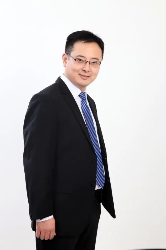 陈平.jpg
